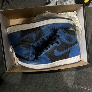 Air JORDAN RETRO OG HIGH DARK MARINA color way